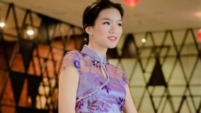 Aldora Helsa, Gadis Pontianak Raih Runner-up 2 Miss Chinese World 2021