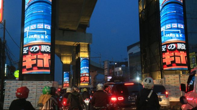 Lawan Pandemi, Perusahaan Media Luar Ruang Gandeng Para Seniman Jakarta