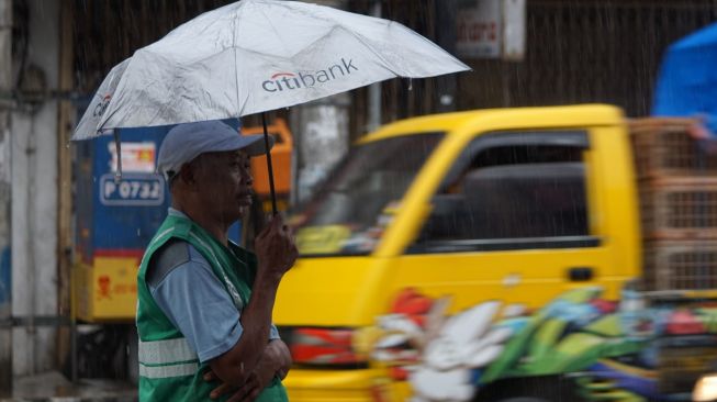 Orang Biasa (Juga) Layak Dianggap Sebagai Pahlawan