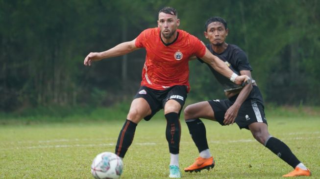 Pemain Persija yang Positif Covid-19 Tetap Jalani Latihan