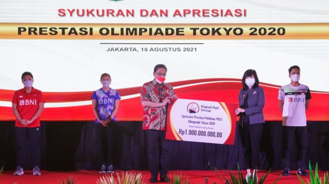 Persatuan Bulutangkis Seluruh Indonesia (PBSI) menggelar syukuran sebagai apresiasi atas pencapaian tim bulutangkis Indonesia di Olimpiade Tokyo 2020 di Pelatnas Cipayung, Jakarta Timur,Rabu (18/8/2021) malam. [Dok. PBSI]