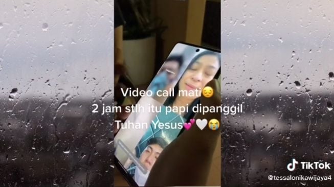 Momen haru pasien covid video call keluarga sebelum meninggal (tiktok)