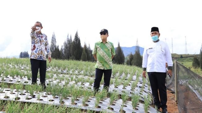 Kemnaker Siap Kembangkan Kejuruan Pariwisata di Solok, Sumatra Barat