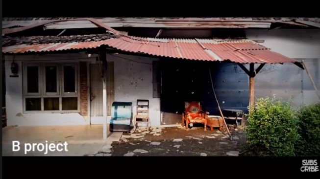 Potret rumah Dono Warkop. [YouTube/B Project]