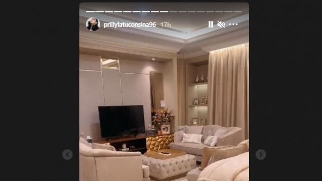 Suasana kamar Prilly Latuconsina (Instagram)