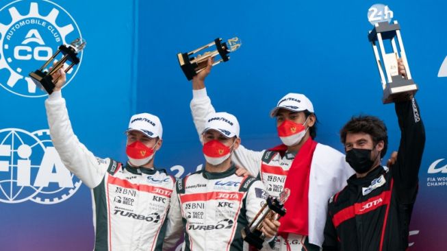 Sean Gelael Naik Podium di Balapan 24 Hours of Le Mans