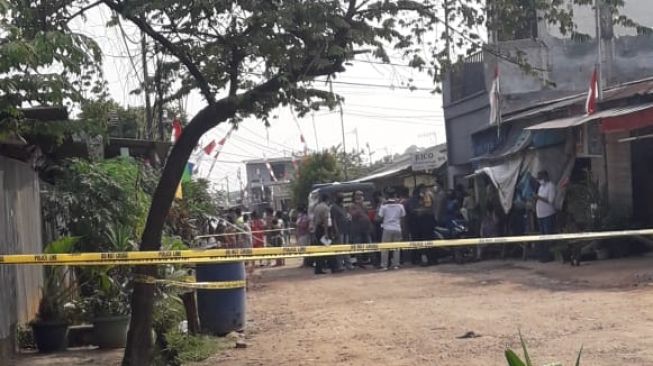 Heboh Temuan Benda Mencurigakan dalam Gentong, Polsek Bekasi Meluncur ke Lokasi