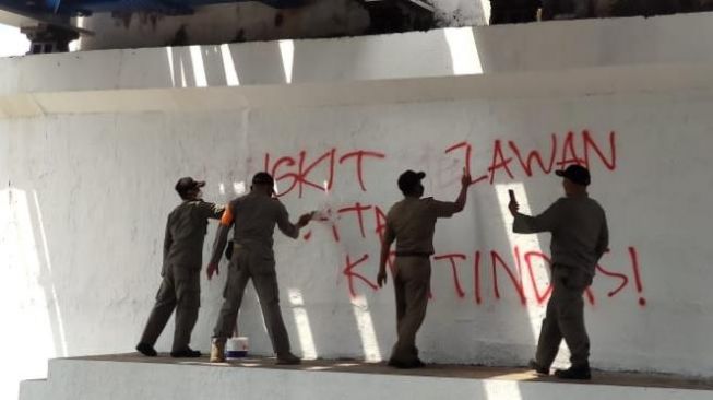 Mural di Jembatan Kewek Dihapus Aparat, Seniman Sebut Kurang Kerjaan