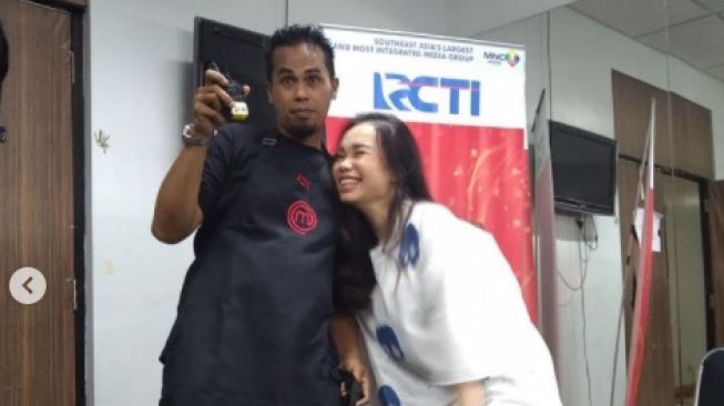 Potret kedekatan Lord Adi dan Jesselyn MasterChef Indonesia [Instagram/adi.mci8/jesselyn.mci8]