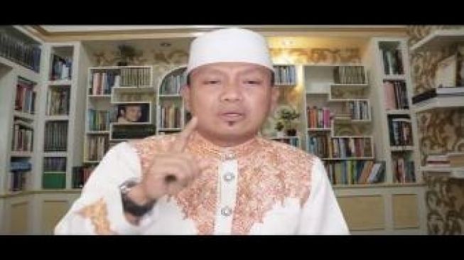 Da’i asal Makassar, Ustaz Das’ad Latif. (Dok: Mabes Polri)