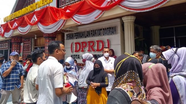 Aliansi Bukittinggi Peduli Desak Perwako 40/41 Soal Retribusi Pasar Dicabut