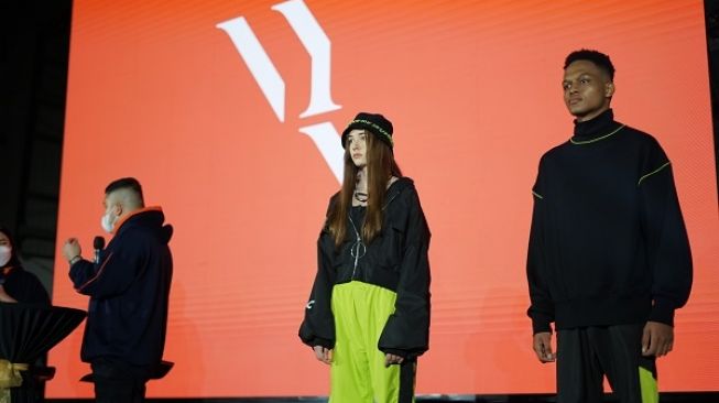 Koleksi  Terbaru "Indonesia Now" Ramaikan New York Fashion Week 2022