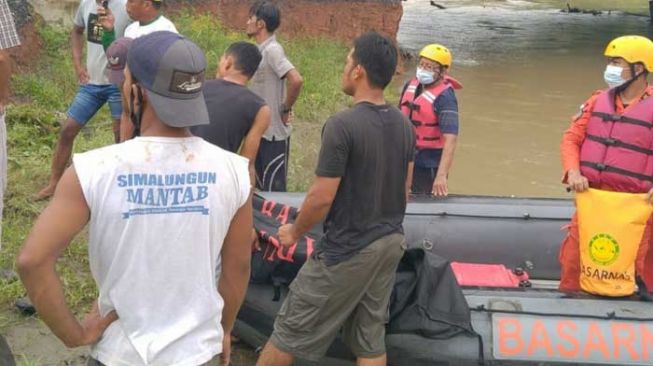 Seorang Bocah Ditemukan Tewas, Diduga Terpeleset ke Sungai Saat Bermain