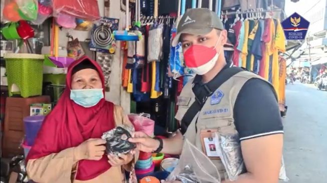 Gerakan Mobil Masker untuk Masyarakat Jangkau Wilayah Aglomerasi