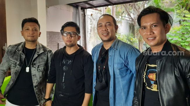 Band Bagindas Disebut Sudah Bubar, Para Personelnya Klarifikasi