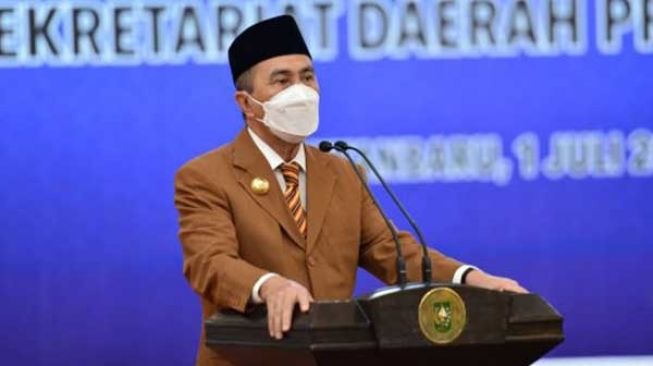 Gubernur Riau Syamsuar. [Dok mediacenterriau.go.id]