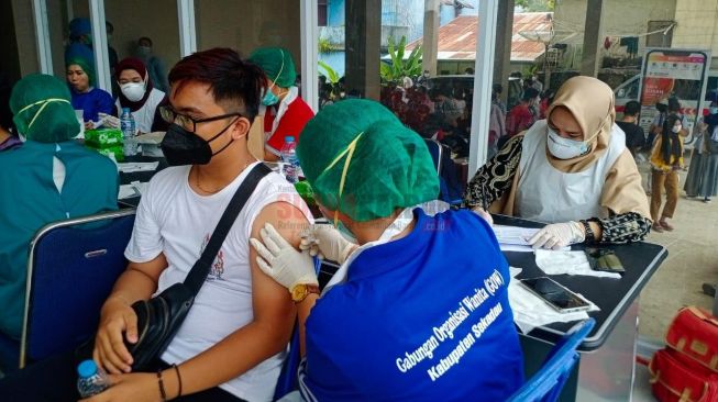 Capaian Vaksinasi Indikator Terlaksananya Belajar Tatap Muka di Sekadau