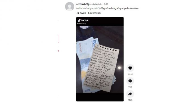 Perjuangan ayah beli hp anaknya bikin mewek. [TikTok]