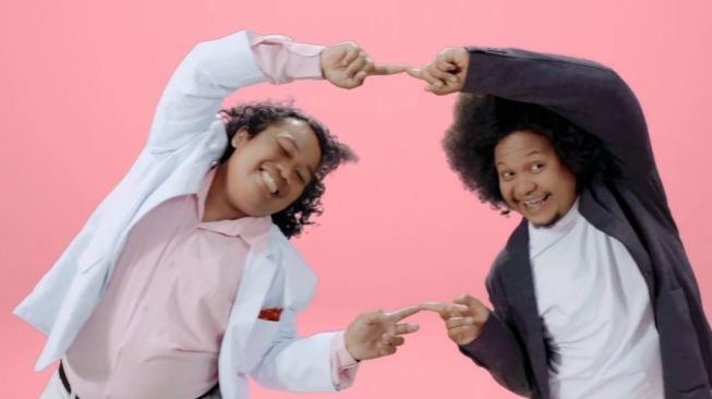 Mendapat Banyak Hujatan, Marshel dan Babe Buktikan Kebolehan Lewat Karya