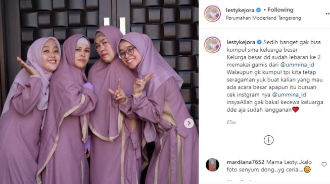 Adu Pesona Syar'i Lesti Kejora dan Dinda Hauw. [Instagram/lestykejora/dindahw]