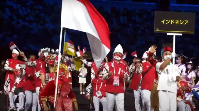 Seragam Defile Kontingen Indonesia Mengusung Tema Keindahan dan Keragaman Budaya