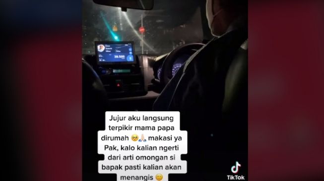 Wejangan sopir taksi bikin penumpang ingat orang tua (tiktok)