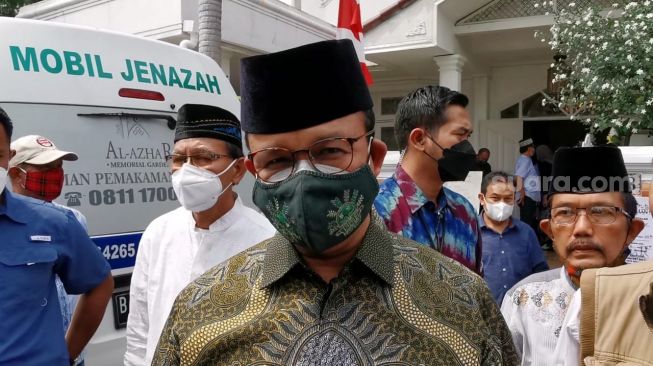 Berduka, Gubernur DKI Jakarta dan Sumbar Melayat ke Rumah Elly Kasim