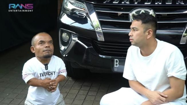 Momen Raffi Ahmad Beri Mobil ke Ucok Baba. [YouTube/RANS Entertainment]