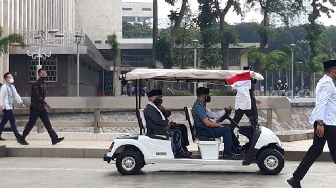 Wapres Salat Jumat di Masjid Istiqlal Sekaligus Tinjau Pembangunan Terowongan Silaturahmi