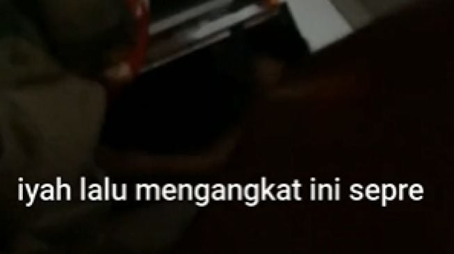 Istri Rekam Suami Ngomel Lihat Rumah Berantakan, Omelannya Bikin Nyengir