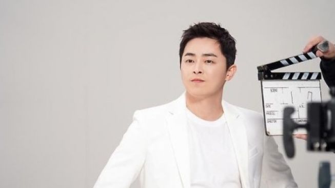 7 Potret Transformasi Jo Jung Suk, Sudah Kece Sejak Muda