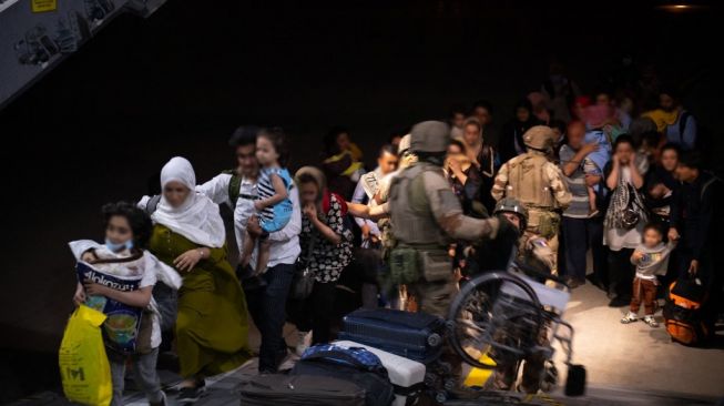 Bom Meledak di Bandara Kabul, 60 Warga Sipil dan 13 Tentara AS Tewas