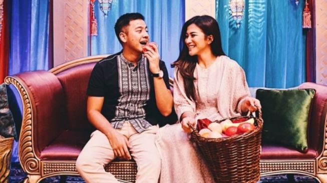 Kisah cinta Dita Fakhrana dan Ilham Prawira. (Instagram/fakhranaaa)