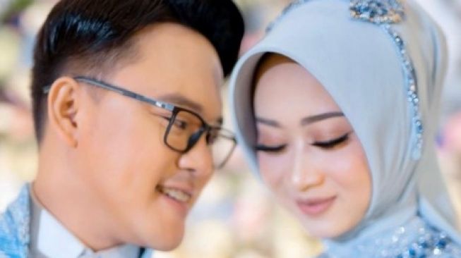 Biografi Profil Biodata Hemas Nura instagram ig Calon Istri Danang DA Asia Wikipedia Indonesia