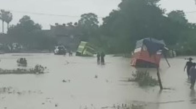 Tiga Kabupaten di Sulawesi Selatan Diterjang Banjir