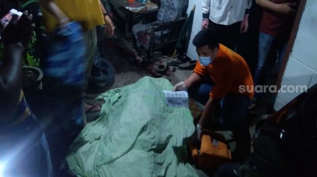 Anak Bunuh Ayah dan Abang Kandung di Medan, Diduga karena Cekcok