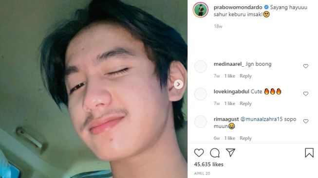 Potret Terbaru Bowo Tiktok dengan Rambut Gondrong. [Instagram/prabowomondardo]