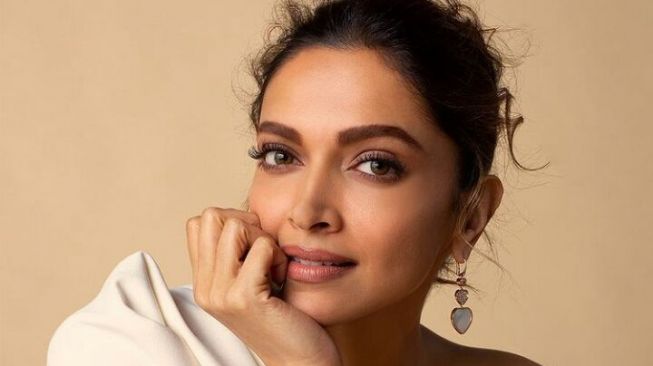 Deepika Padukone, Aktris India Berbakat dengan Bayaran Termahal