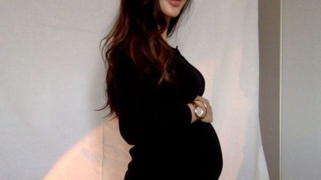 Potret Baby Bump Margin Wieheerm. [Instagram/marginw]