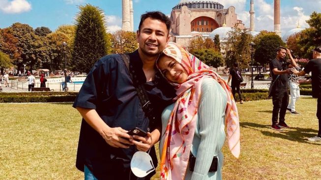 4 Potret Artis Kunjungi Hagia Sophia: dari Raffi Ahmad sampai Ashanty