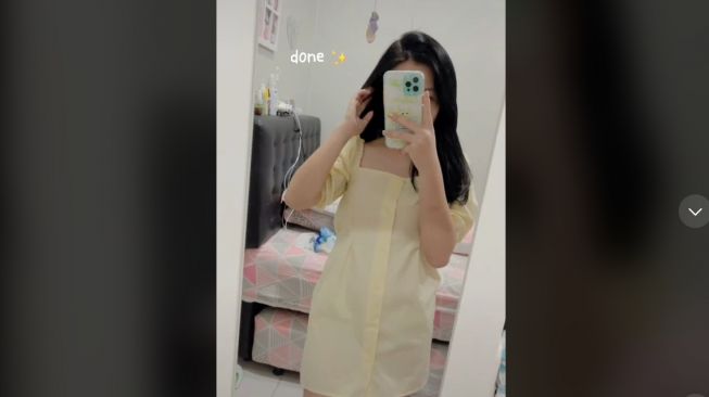 Ambil Kemeja Milik Ayahnya, Wanita ini Potong-potong Jadi Bentuk Tak Terduga (TikTok)