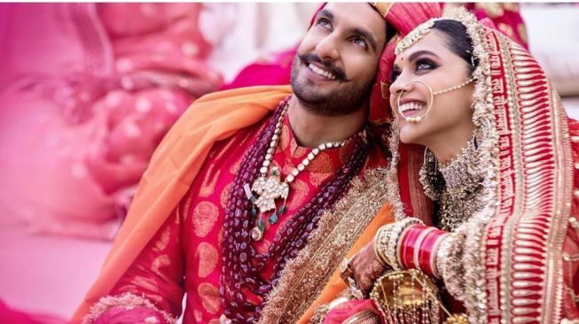 Baru Anniversary ke-3, Intip 11 Potret Mesra Deepika Padukone dan Ranveer Singh