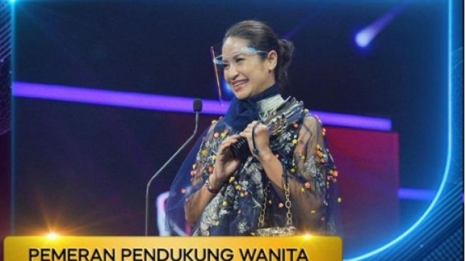 Potret pemain Ikatan Cinta di Acara Penghargaan. [Instagram/ikatancinta.mncp]