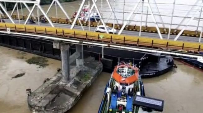 DPRD Kaltim Minta Tanggungjawab ke Perusahaan Penabrak Tiang Jembatan Mahakam