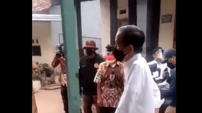 Aksi Jokowi blusukan. Twitter