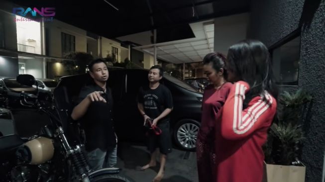 Potret Rumah Soimah (YouTube/Rans Entertainment)