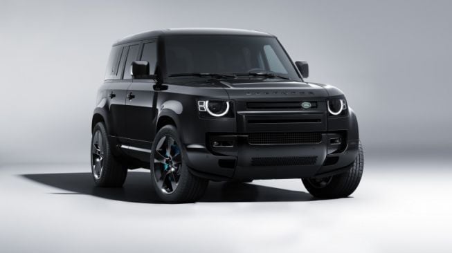 Land Rover Defender V8 Bond Edition [Land Rover Global via ANTARA]