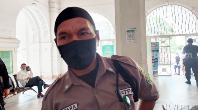 Cerita Mistis Satpam Pengadilan Makassar : Coba Ke Sini Saat Magrib Pasti Ada Aneh