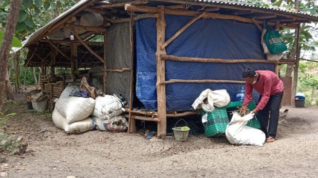 Cerita Miris Warga Gunungkidul Terjerat Pinjol Laknat, Jual Rumah Hingga Gantung Diri