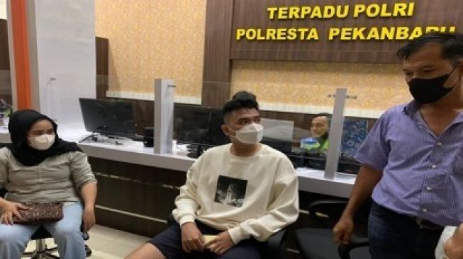 Dilapor Balik Warga ke Polda, Ida Yulita: Silahkan, Itu Hak Mereka!